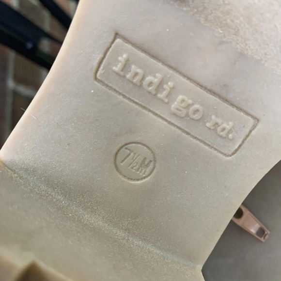 INDIGO RD. Women’s Mallory Boots, Size 7.5 M, Tan With Ivory Sherpa Fall - Picture 6 of 7